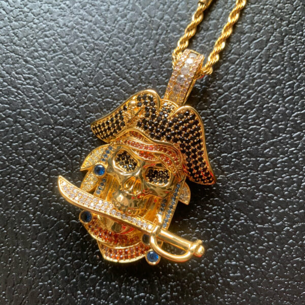 ICETOPLUXE 18K gold plated pirate skull pendant, CZ diamond iced out hip hop jewelry for men