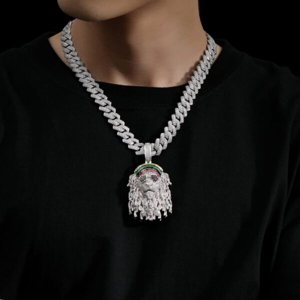 Model wearing ICETOPLUXE white Lion head pendant with 14mm Miami Cuban chain, hip hop fashion jewelry