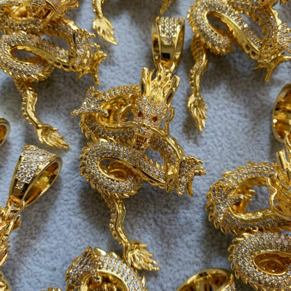 ICETOPLUXE gold Shenlong dragon pendant necklace, luxury iced out hip hop jewelry for men.